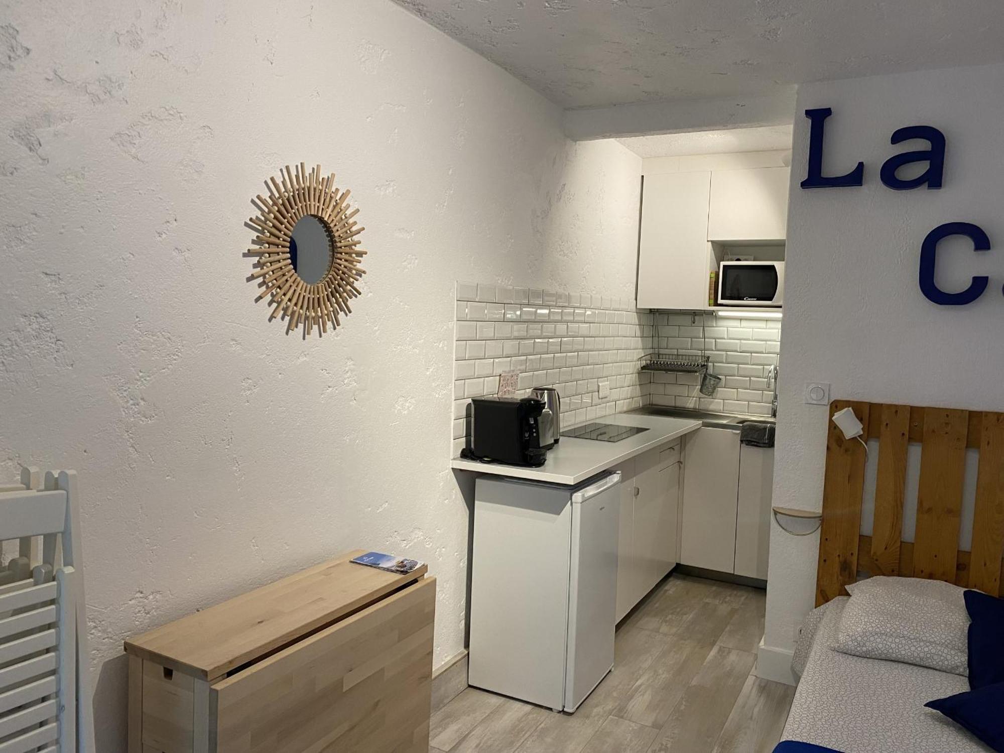 L Annexe Des Sables Villa Hyeres Room photo